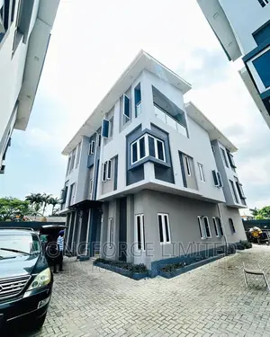 5bdrm Duplex in Ajah for sale