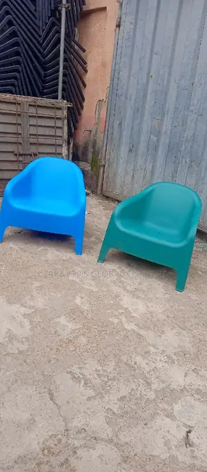 Virgin Plastic Solo Sofa