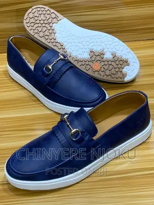 Men's Shoe