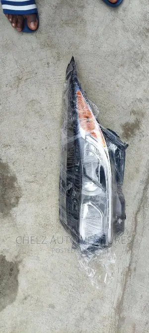 Head Lamp Honda HR-V 2018 - 2020 Model