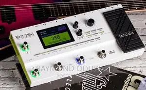 MOOER GE250 Guitar Modelling Effect Pedal