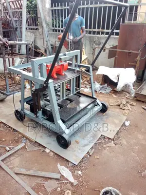 Egg Laying Concrete Block Machine