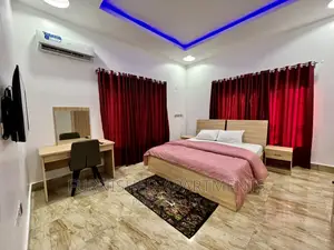 Shortlet 1bedroom With Kitchen Wifi 24hrs Light