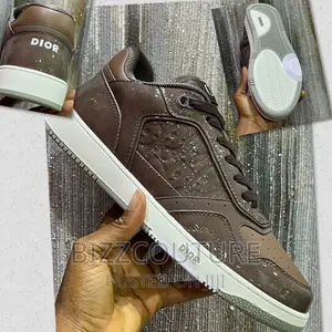 Original DIOR Sneakers Available in Store