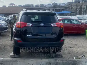 Toyota RAV4 Limited 4dr SUV (2.5L 4cyl 6A) 2015 Black