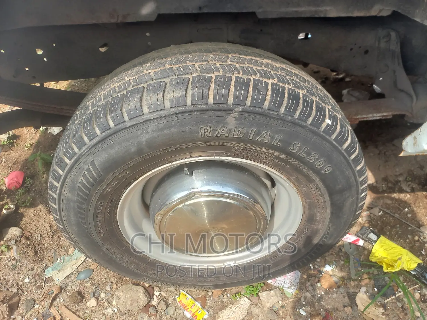 Ford E250 2005 White