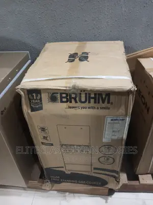 Easy to Clean 4 Burner Bruhm Gas Cooker BGC-55401b