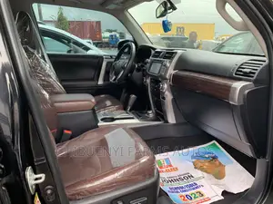Toyota 4-Runner 2015 Black