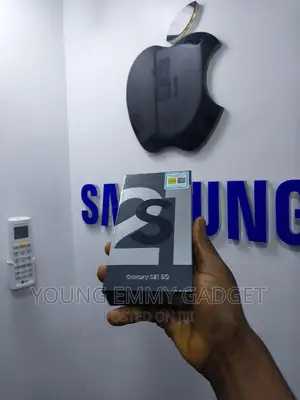 New Samsung Galaxy S21 5G 128 GB Black