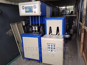 Bottle Making Machine Plastic Pet Bottle Blowing Machine