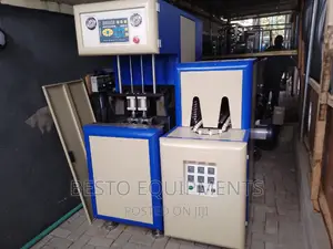 Bottle Making Machine Plastic Pet Bottle Blowing Machine