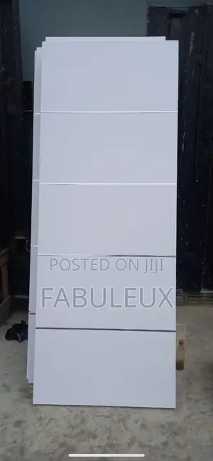 Nicely Chromed HDF White Door Complet Frame and Architrave