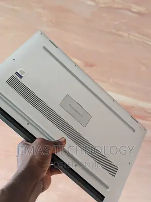 Laptop Dell Precision 5530 16GB Intel Core i7 SSD 512GB