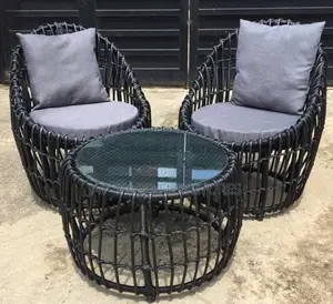 Executive Chilling Outdoor Me and You Table Set