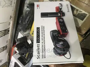 Focusrite Scarlett Solo Studio Bundle