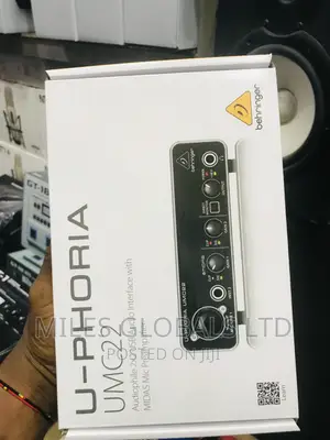 Behringer Uphoria UMC22