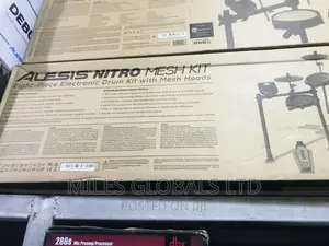 Alesis Nitro Mesh Kit, Eight-Piece Electronic Drum