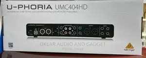 Behringer U-Phoria Umc404hd Audio Interface