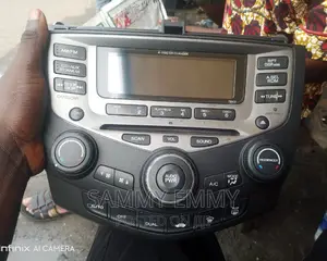 Honda Accord -2005 -2006-2007 Radio and 6 Loader Player