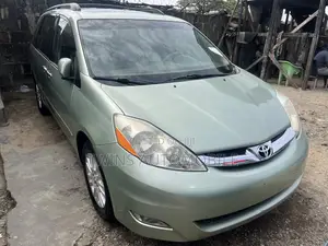 Toyota Sienna XLE AWD 2008 Green