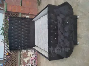 Quality 4.5by6 Upholstery Padded Bed Frame With One Bed Side