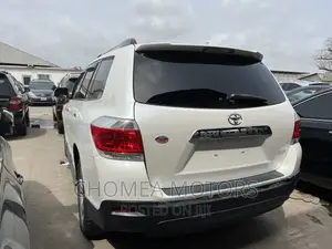 Toyota Highlander 2012 White