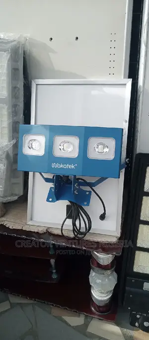 DC Solar Flood Light,3 Conner's Long Distance 300wat Superb