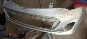Empty Front Tokunbor Bumper Toyota Avalon 2015