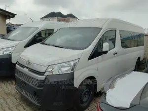 New Toyota HiAce 2022 White