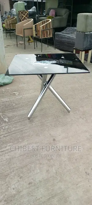 Standard Glass Table