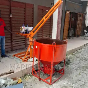 Electric Building Crane 1tons With Concrete Bucket 500kg