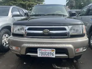 Toyota 4-Runner 2000 Black