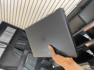 Laptop Dell Latitude 15 E5540 8GB Intel Core I5 SSD 256GB