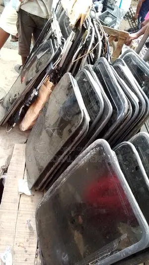 Dm for Your Genuine Roof Glass All Type Available