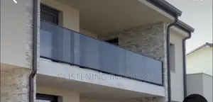 Glass and Aluminium Balcony Railing