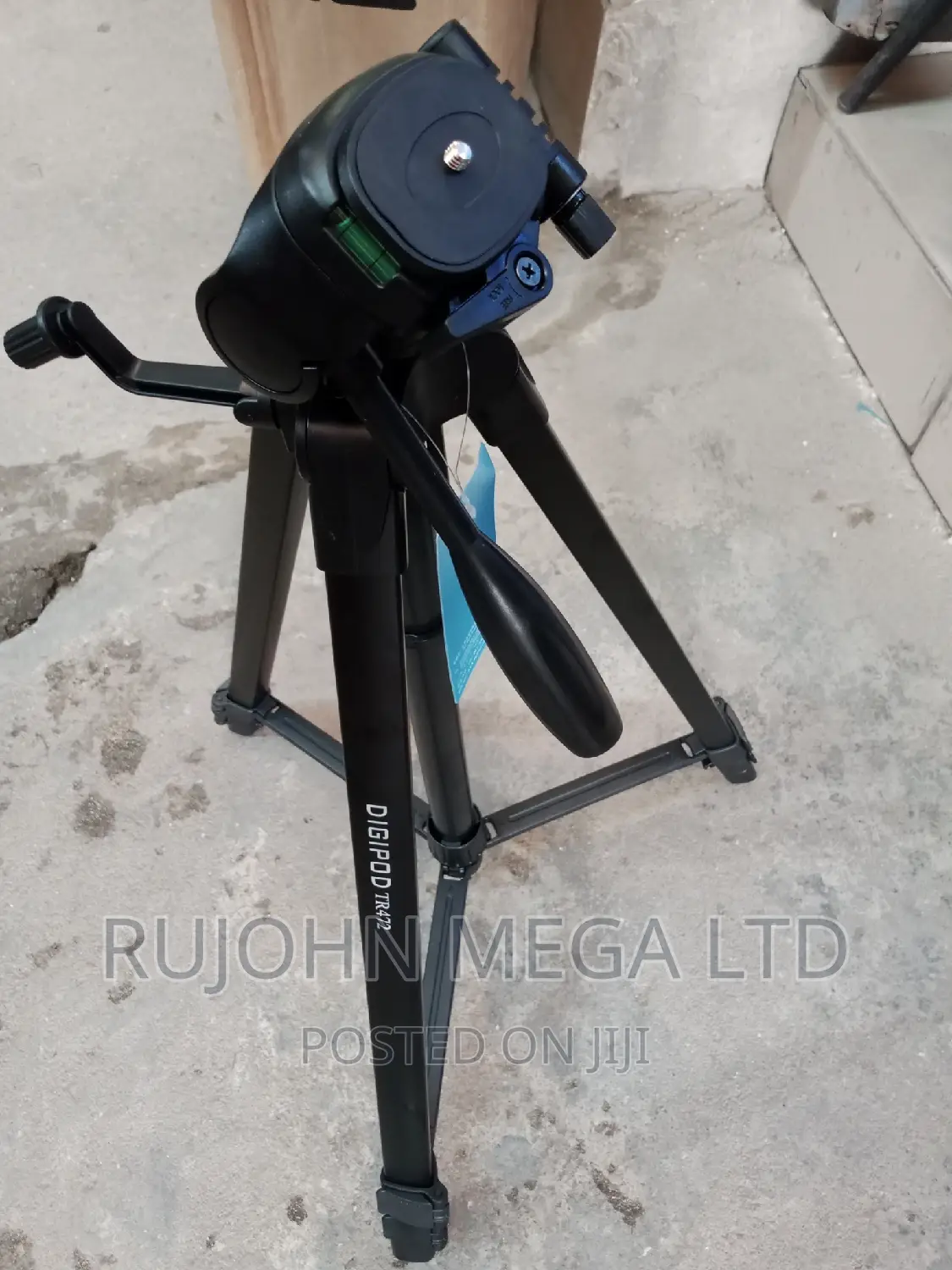 Camera Tripod Tr472