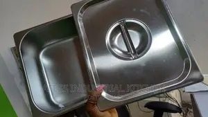 Medium Size Bain Marie Plate.