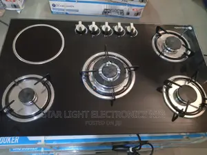 4 Gas Burners and 1 Electric