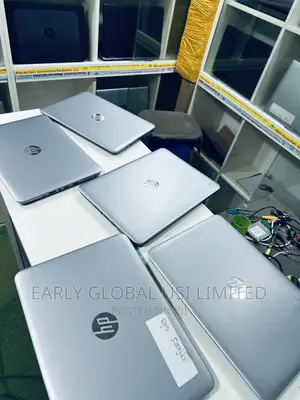 Laptop HP EliteBook 820 G3 8GB Intel Core I5 SSD 256GB