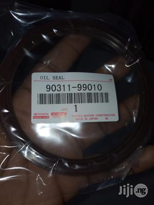 Engine Oil Seal Rear For 1GR Toyota Engines