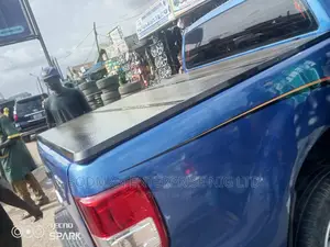 Fiber Folding Boot Cover for Ford Ranger %