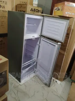 Quality Trending (Gc-389)Lg Top Freezer Refrigerator+Shelves