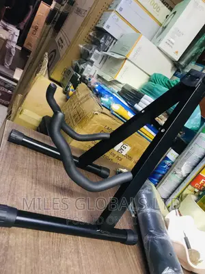 Professional Guitar Stand