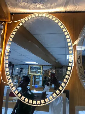 Light Crystal Mirror