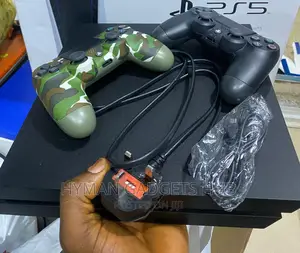 Grade a Uk Used Ps4 Slim With 2 Controllers