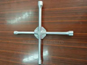 FACOM 77A.TO CROSS WHEEL BRACES 17 / 19 / 23mm / 1/2′′ Sq.D