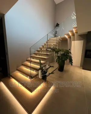 Lightning Staircase Transparent 10mm Glass
