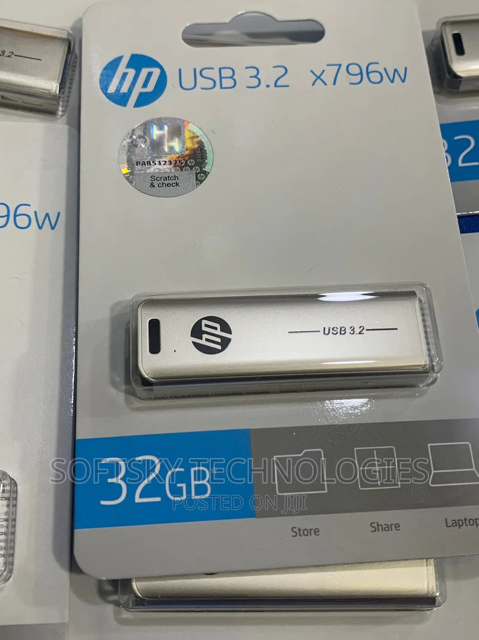 Hp 32gb 3.2 Usb Flash Drive X796w
