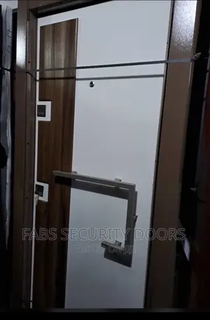 V-Gloss Turkey Door