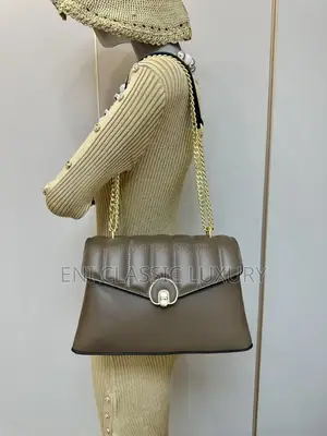 Most Wanted Turkey Luxury Bags for Women's Available